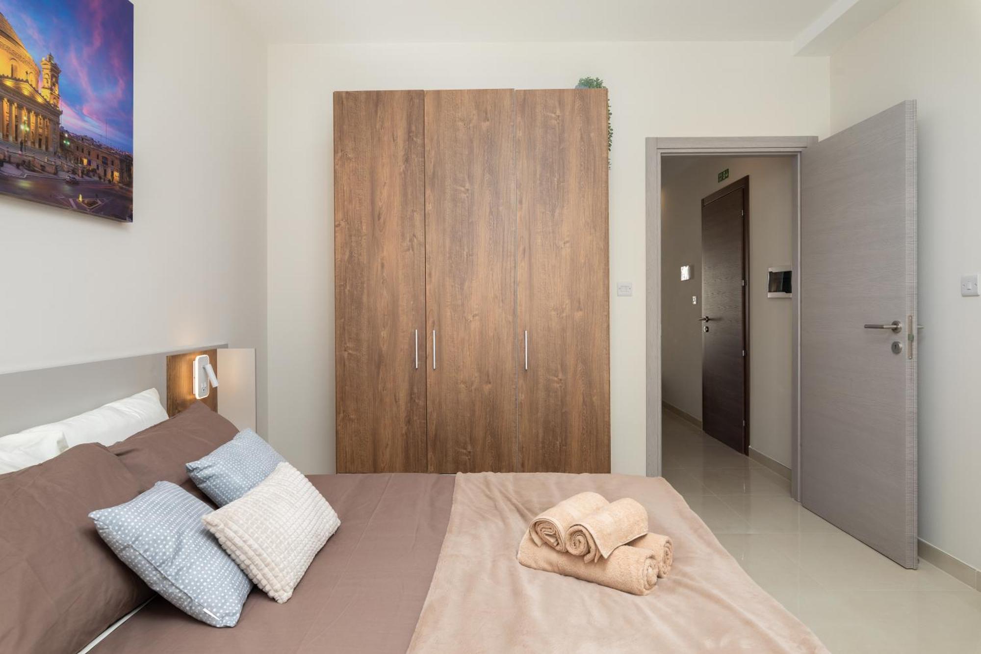 Edka Suites - Modern Sunlit 2Bd Apartments With Balconies - Close To Sliema Promenade, St Julian'S & St Georges Bay Gzira Екстер'єр фото
