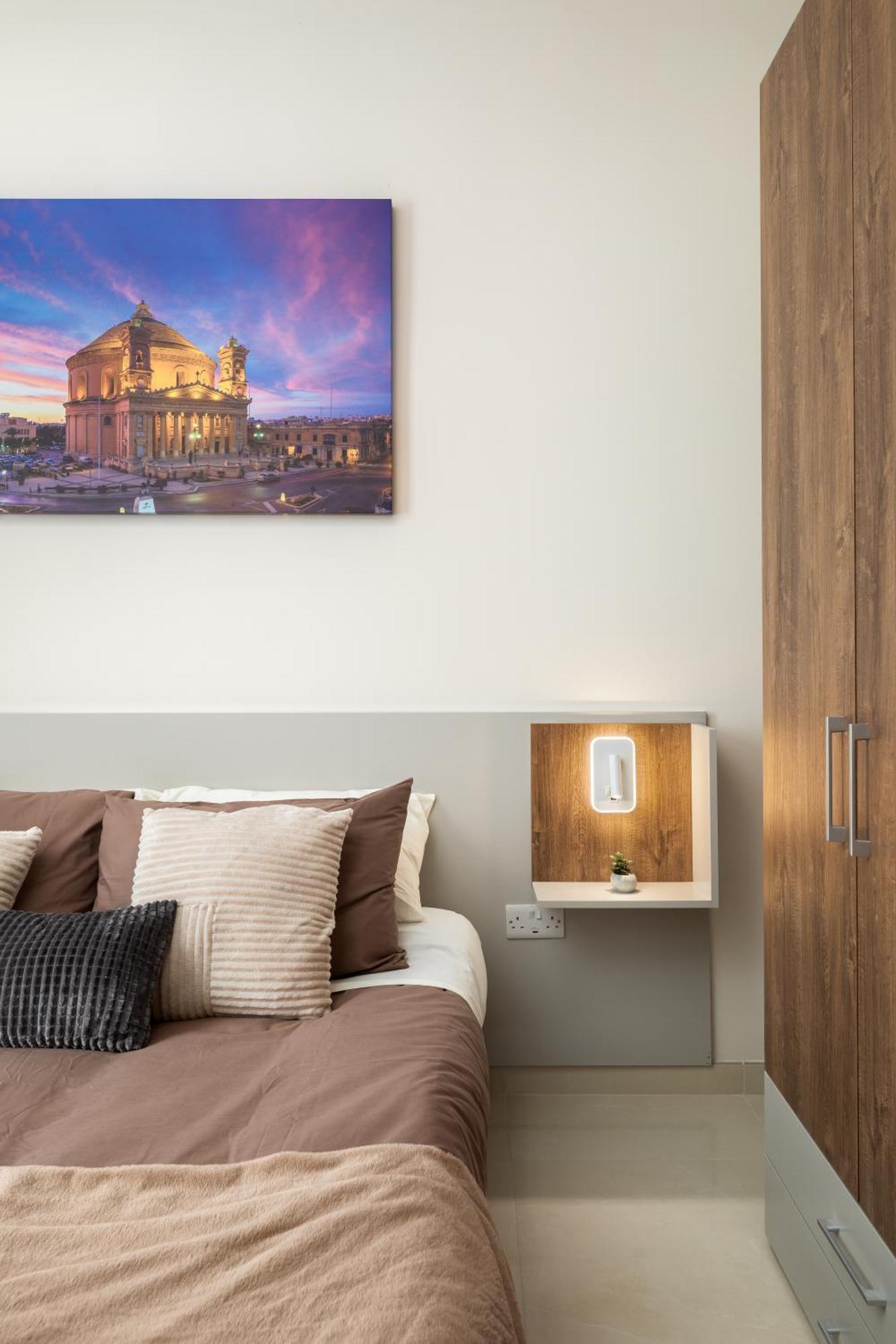 Edka Suites - Modern Sunlit 2Bd Apartments With Balconies - Close To Sliema Promenade, St Julian'S & St Georges Bay Gzira Екстер'єр фото