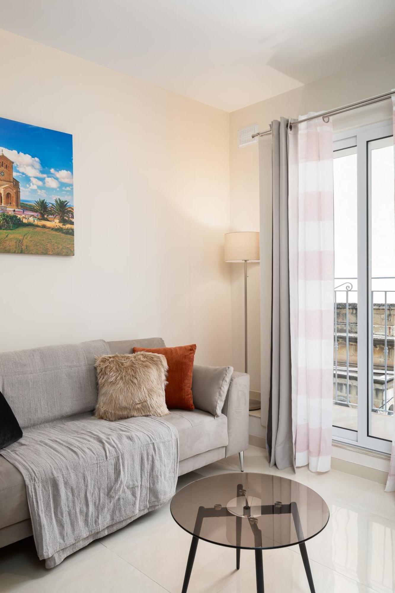 Edka Suites - Modern Sunlit 2Bd Apartments With Balconies - Close To Sliema Promenade, St Julian'S & St Georges Bay Gzira Екстер'єр фото