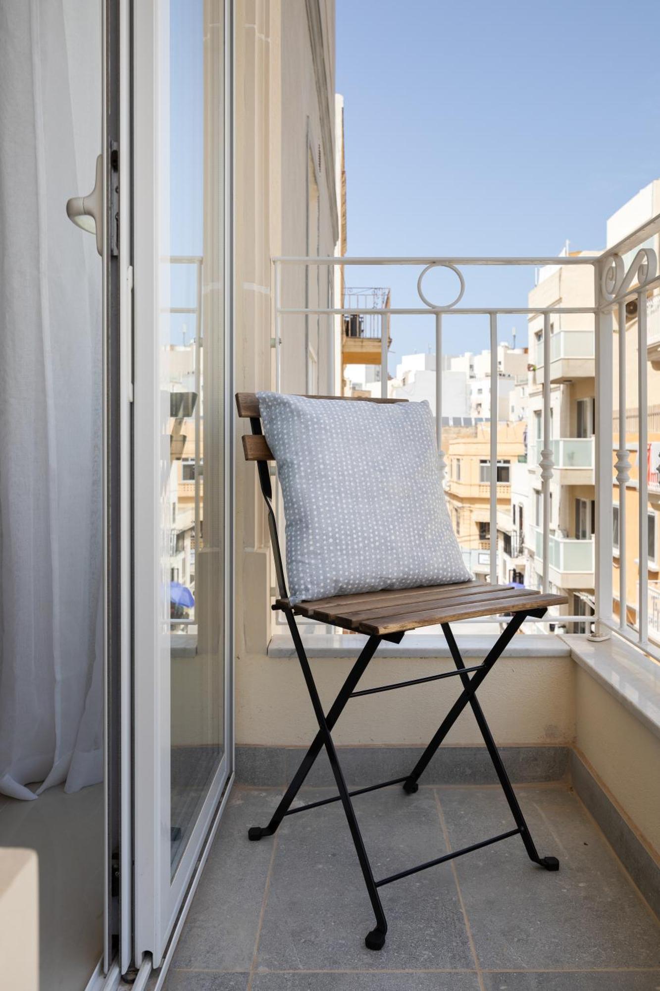 Edka Suites - Modern Sunlit 2Bd Apartments With Balconies - Close To Sliema Promenade, St Julian'S & St Georges Bay Gzira Екстер'єр фото